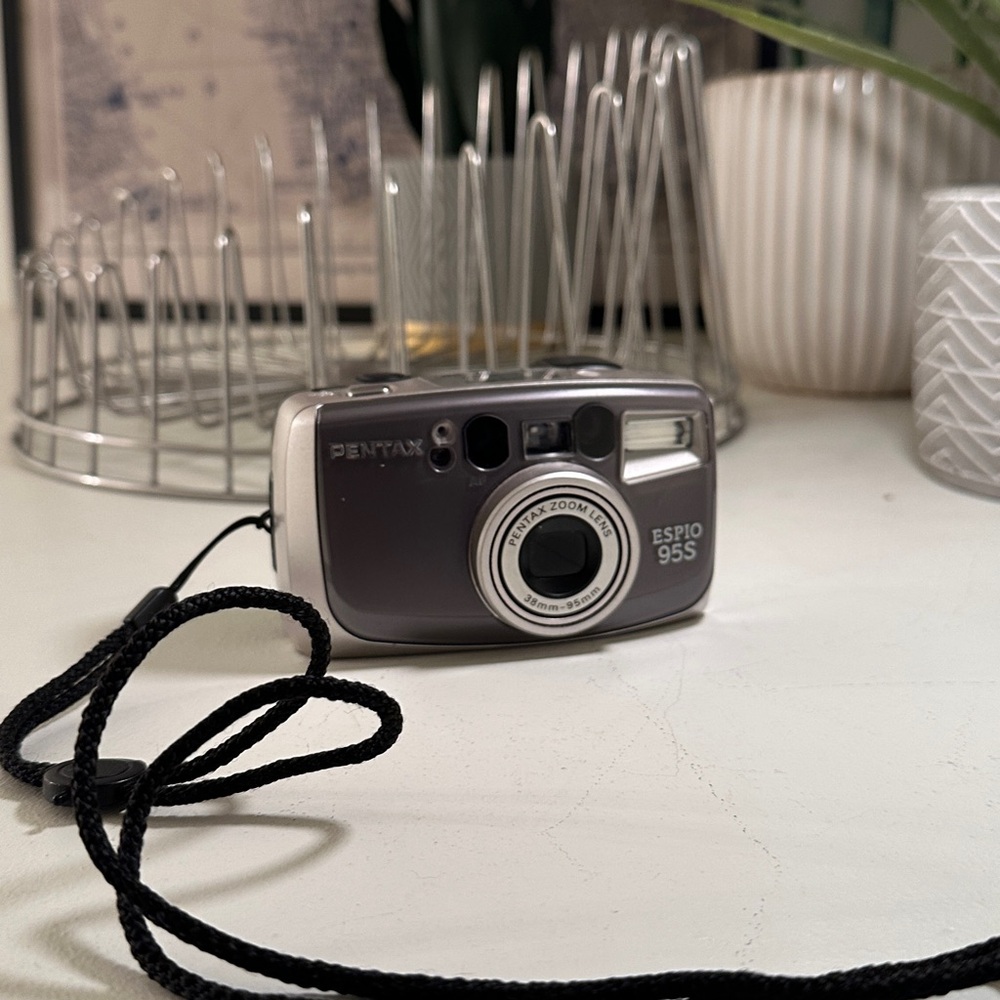 Pentax Espio 95S Silver Camera